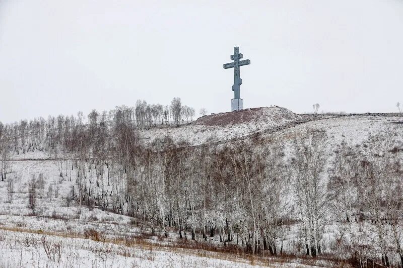 Дрокинская гора красноярск. Поклонный крест на м4. Поклонный крест на дрокинской горе в красноярске. Храм иоакима и анны красноярск. Поклонный крест красноярск.