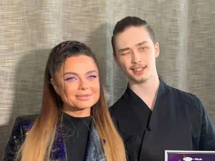 Девушка сына наташи