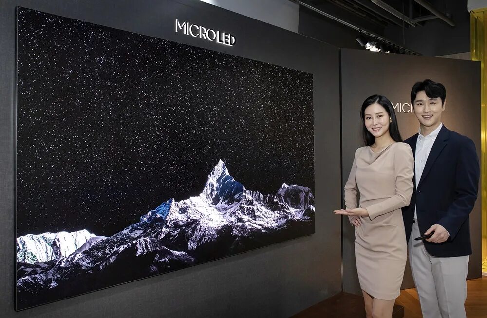 Микро телевизоры. Телевизор самсунг Microled. Самый большой телевизор Samsung 110 дюймов. Самый большой телевизор Samsung 110 дюймов QLED. Новые телевизоры самсунг 2022 года.