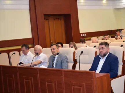 Депутаты рассмотрели