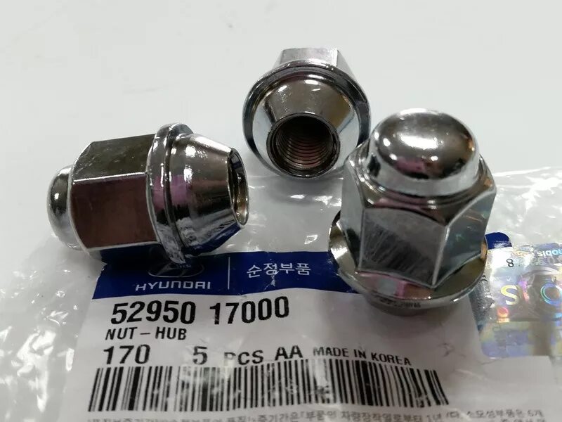 Гайки колесные солярис. Гайка колеса Hyundai/Kia 52950-17000. Гайка колеса Hyundai/Kia 5295017000. Гайка колесная Hyundai Getz 1.1. Гайка колесная ступицы Hyundai Getz 1.1.