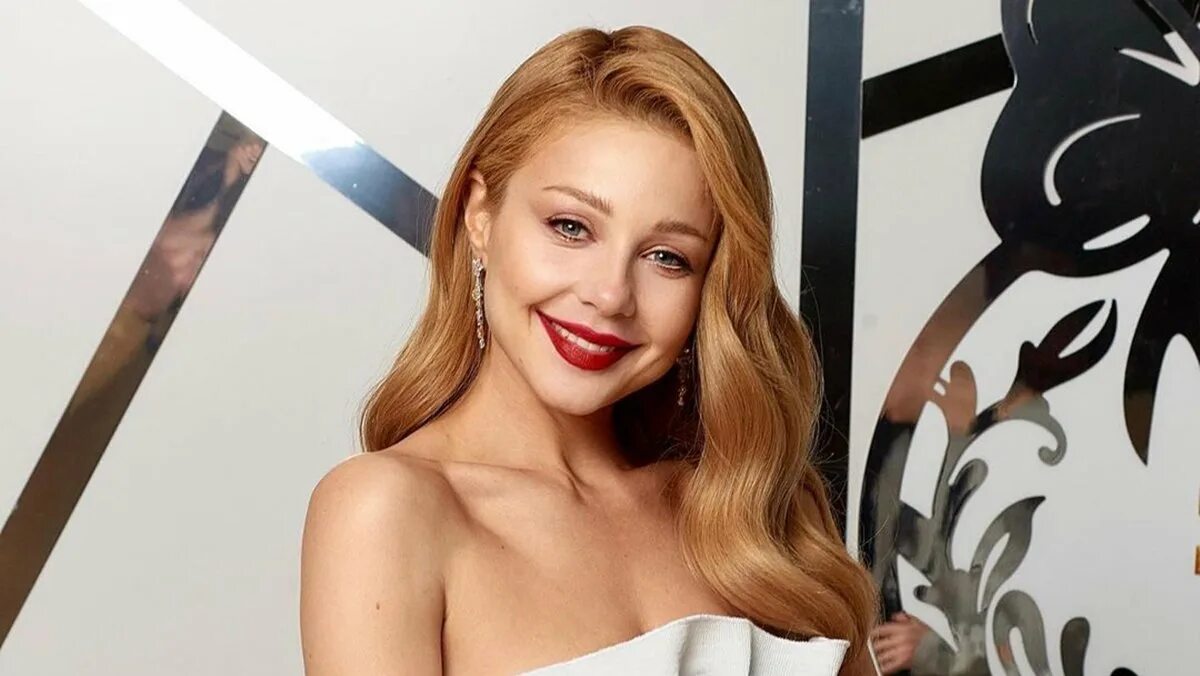 История тины кароль. Тина кароль улыбка. Певица тина кароль. Певица тина кароль. История тины кароль.