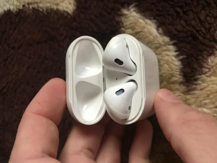 Наушники airport pro. Наушники айрподс 1. Наушники Air pods 1 проводные. AIRPODS model a1602. Air pods BDT 4990.