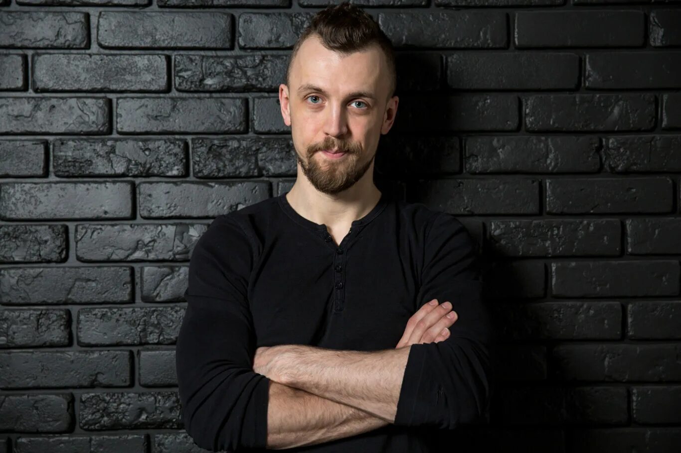 Программист дизайнер. Григорий коченов. Генеральный директор креативные. Креативный директор агентства. Замковой сергей креативный директор.