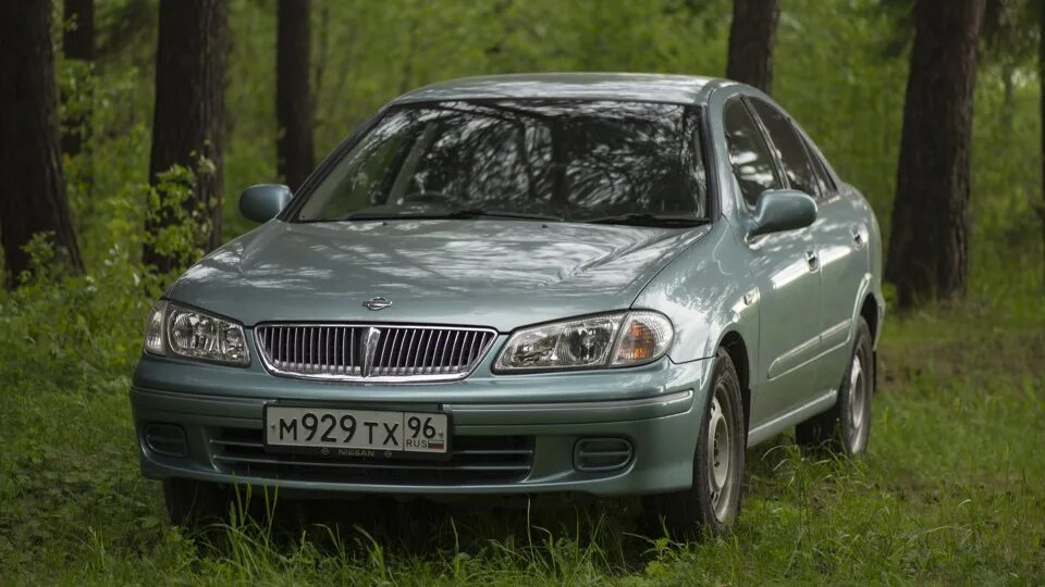 Ниссан силфи 2000 года. Nissan Bluebird Sylphy. Nissan Bluebird Sylphy 2000 1.8. Nissan Bluebird Sylphy g10 2000-. Ниссан Блюберд Силфи 2000 год.