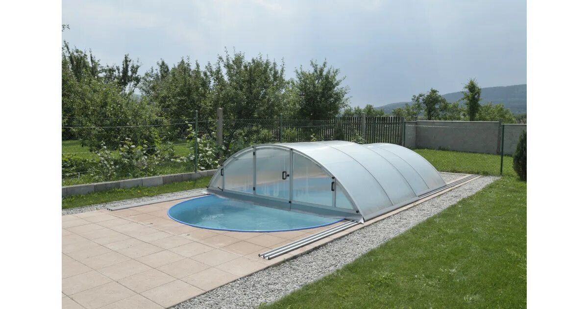 600 бассейнов. Бассейн 10 кубов. Круглый купол для бассейна bestway 58612 bw 600x600x295см. Купольный навес для бассейна. Навесы для бассейнов из поликарбоната.