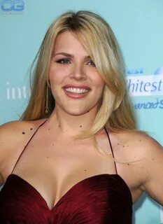 Busy Philipps Tits.