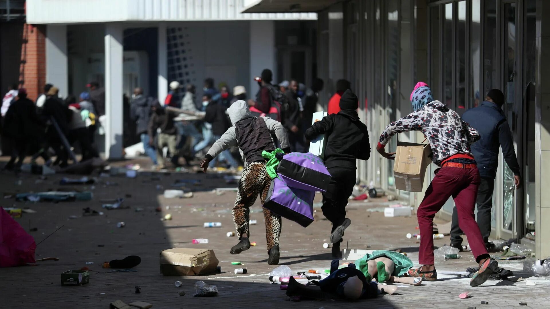 Беспорядки в Южно-африканской Республике (2021). Юар что произошло