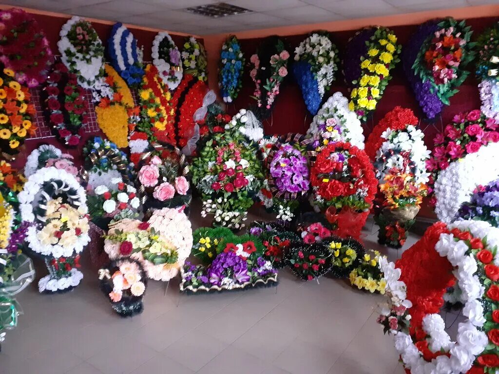 Зубцов город тверская область ритуальные услуги. Ритуальные принадлежности. Магазин ритуальных услуг. Вечная память тверь ритуальные услуги. Козлово тверская область ритуальные услуги.