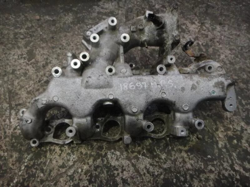 выпускной коллектор pajero junior. впускной коллектор паджеро 3. впускной коллектор pajero 3. коллектор паджеро 2 мини. впускной коллектор паджеро 3 3.