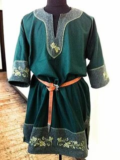 Средневековая туника