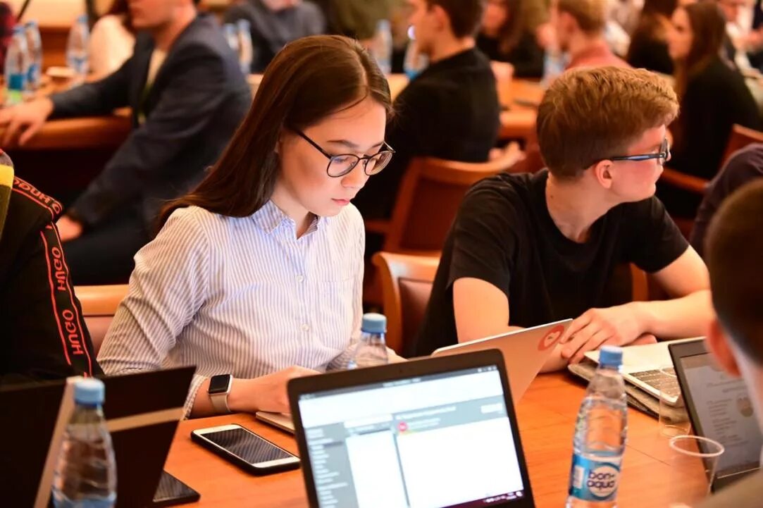 Вшэ хакатон. Пермские программисты. Вшэ программная инженерия. Ниу вшэ программная инженерия. Ниу вшэ пермь студенты.