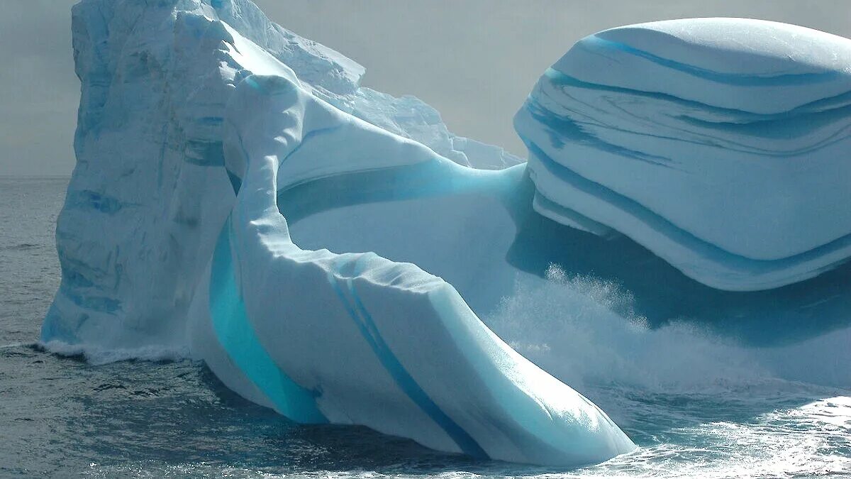 В ледниках содержится вода