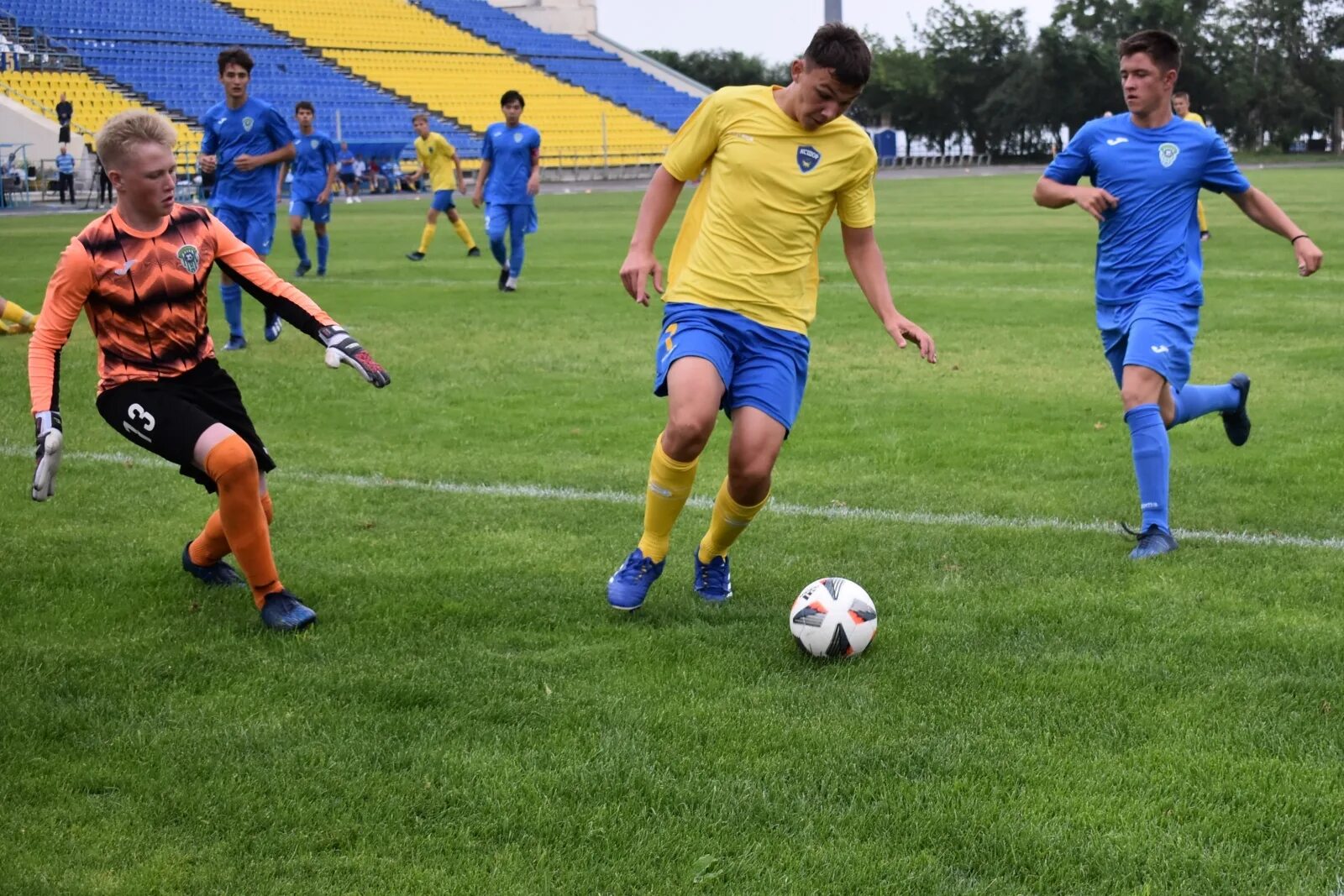 Юфл. Юфл футбол. Юфл 1. Цска 2003. Юфл футбол.