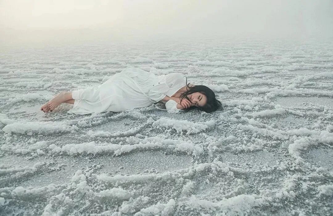 Холодно блять картинки. Демотиваторы со смыслом про жизнь. Жека кто там. Кто там устал от холодов. Город ха.