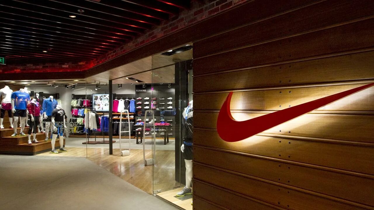 Nike Retail b.v.. Найк Южный полюс. Самый большой магазин найк в Дубае. Найк сайт outlet nike