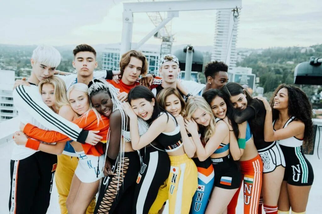 Now united города. Нау юнайтед участники. Now фото. Участники группы nowadays. Now фото.
