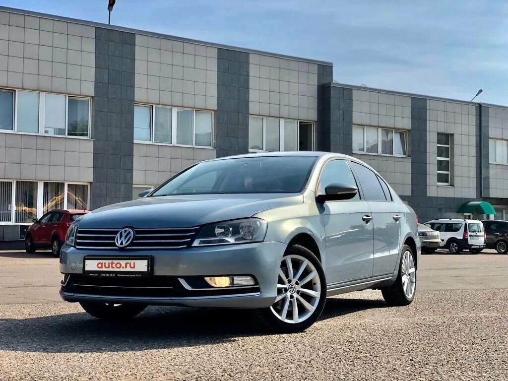 Фольксваген б у в россии. Volkswagen Passat b7 седан. VW Passat b7 2013. Volkswagen b7 2013. Volkswagen Passat b7 серый.