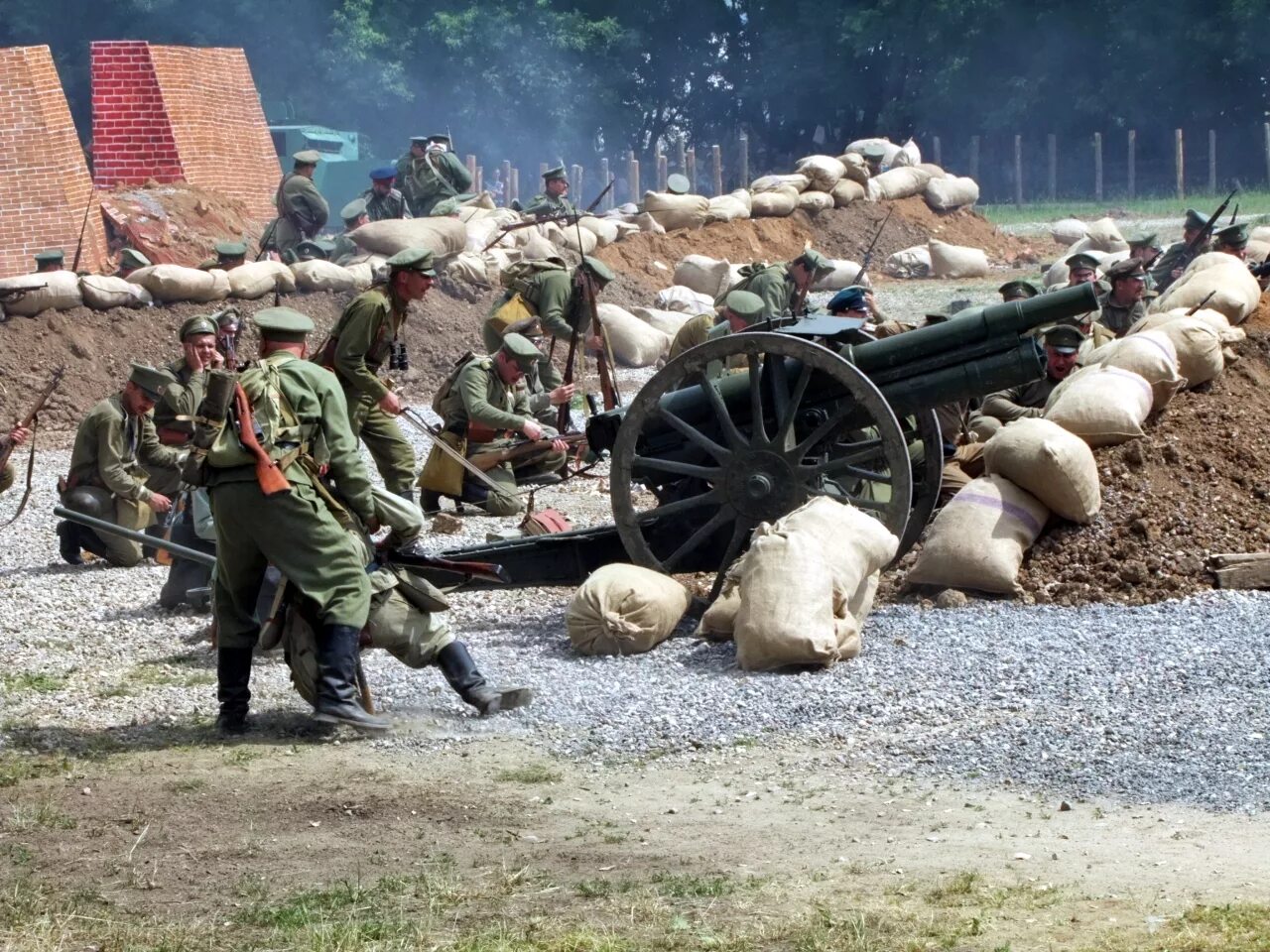 Осовец. Крепость осовец 1914. штурм крепости осовец 1915. оборона осовец атака мертвецов. оборона крепости осовец.
