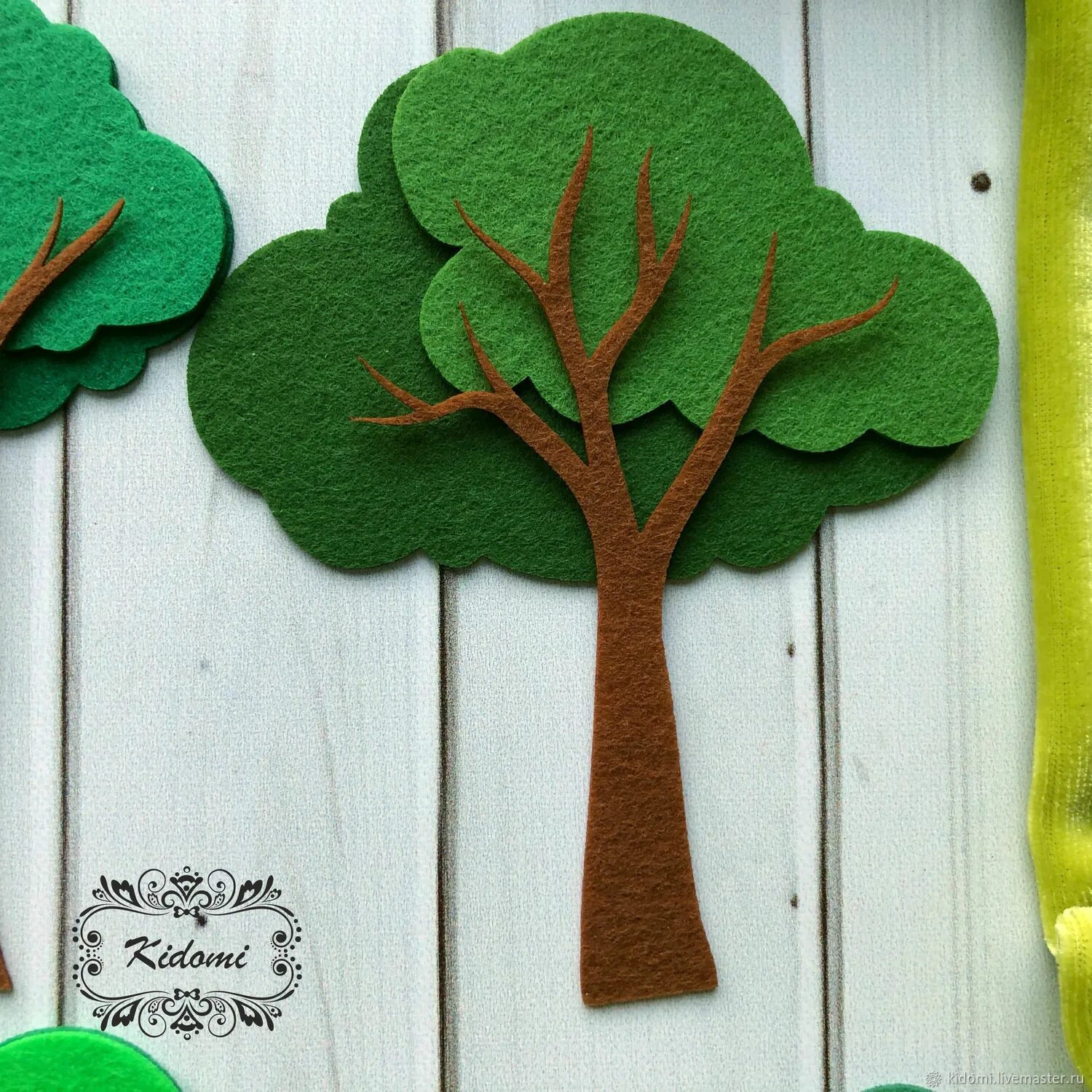 Дерево из фетра. Дерево из фетра. Дерево из фетра времена года. Объемное дерево из фетра. Вырубка из фетра деревья.