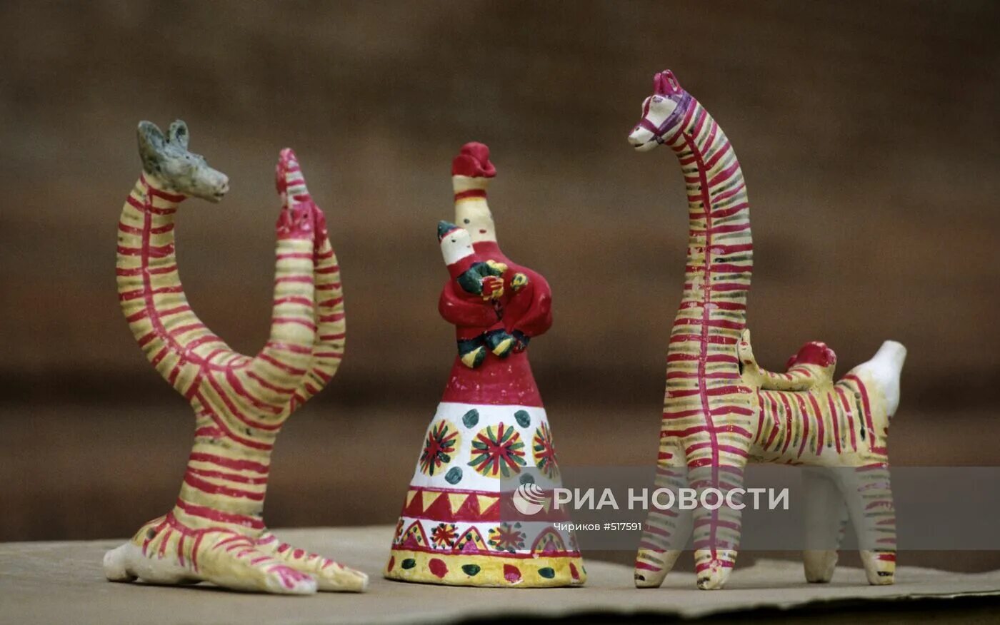 Область филимоновской игрушки. Филимоновская игрушка одоев. Тульская область филимоновская игрушка. Филимоновская народная глиняная игрушка. Народный промысел филимоновская игрушка.