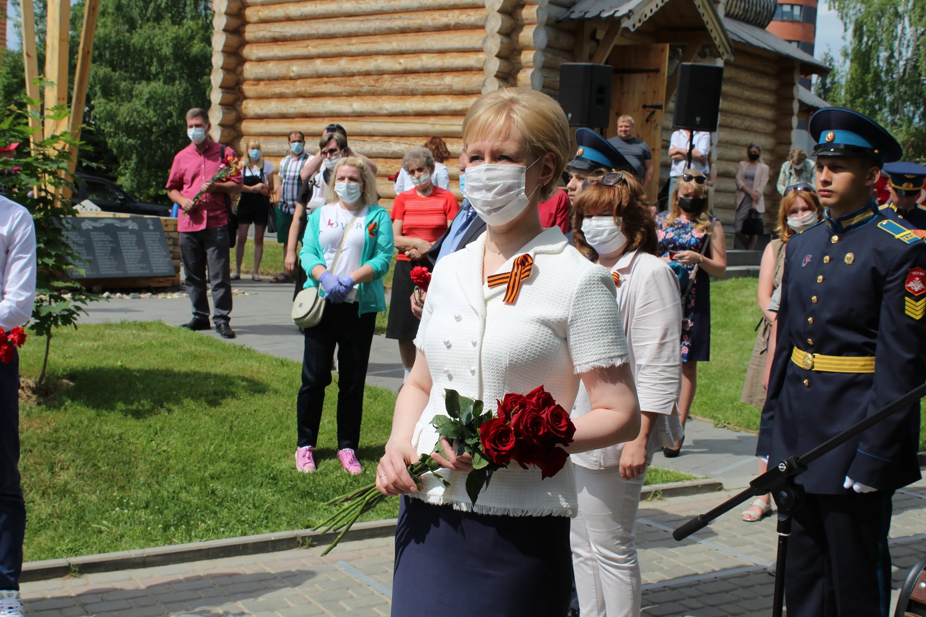 мам парк победы. парк победы в чебоксарах статуя. казань парке победы статуя матери солдата. монумент парк победы казан. мемориал родина мать на мамаевом кургане волгоград.