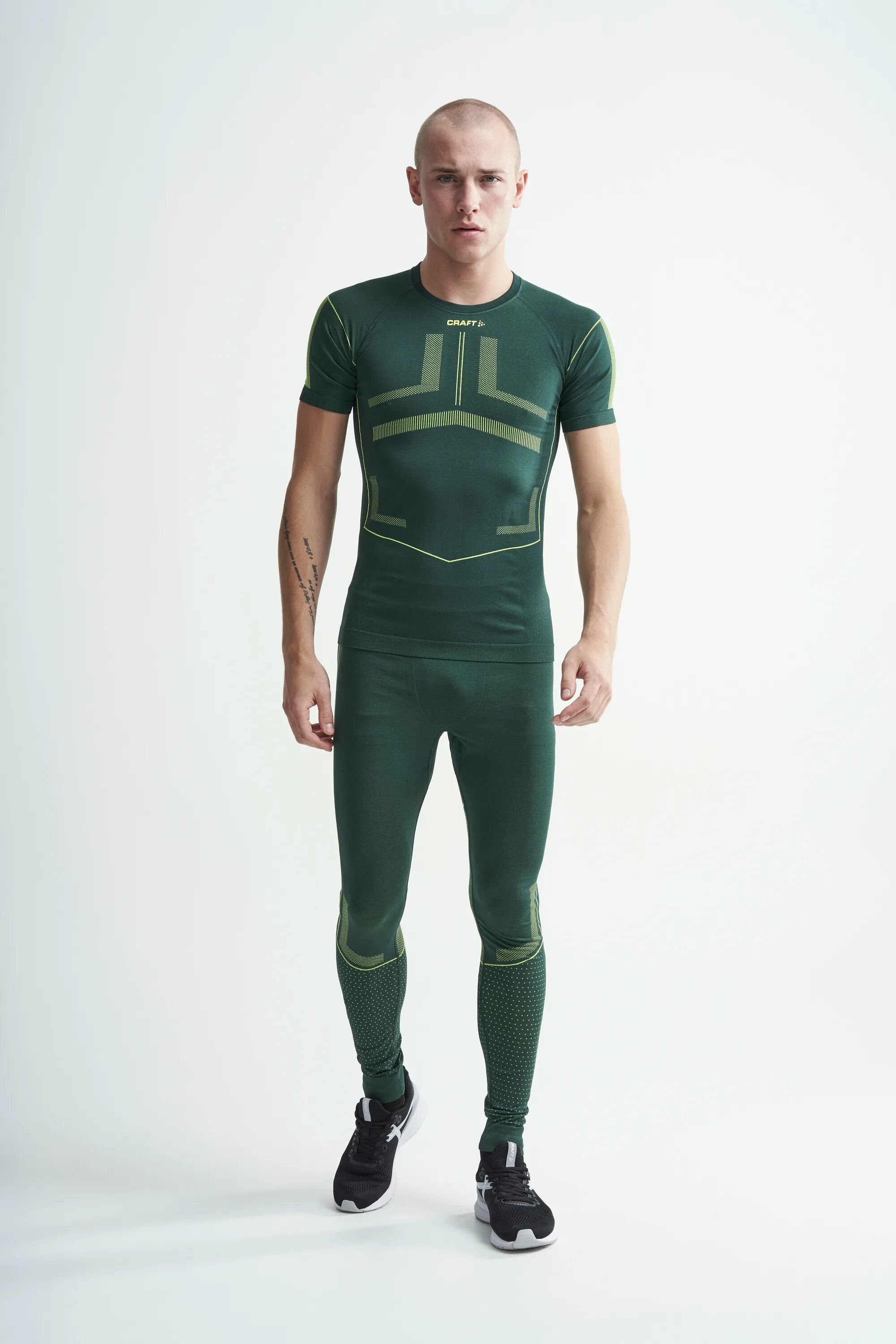 Dry craft. Термобелье craft active. craft active intensity мужское термобелье. комплект термобелья craft active intensity мужской. термобельё мужское craft для спорта.
