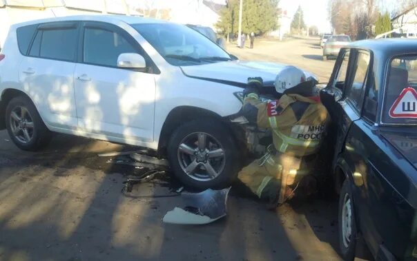 Дтп поселок орловский. Авария в долгом Орловской области.