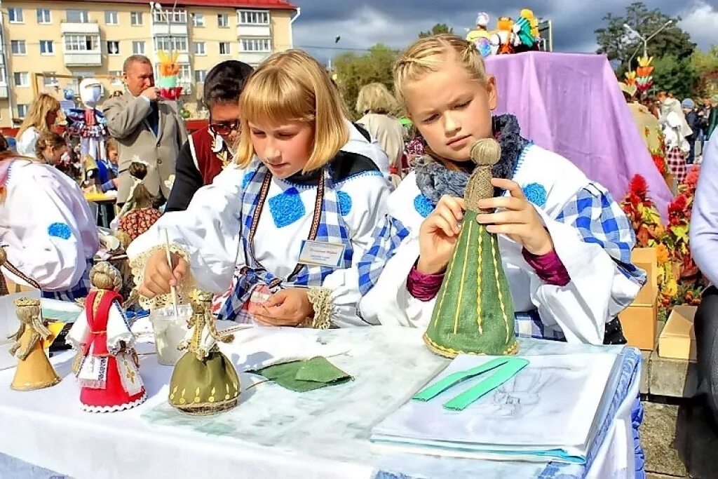 Концепция дополнительного образования. Дополнительное образование логотип. Дополнительное образование беларусь. Дополнительное образование детей и взрослых. Дополнительное образование.