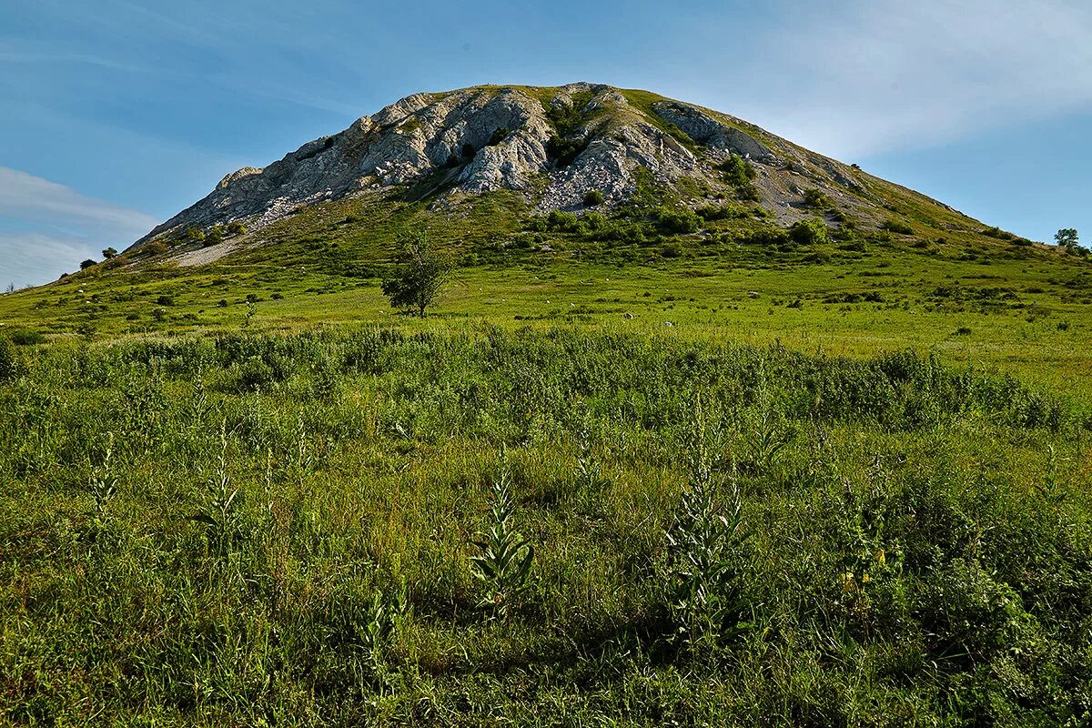 гора шихан торатау. шиханы саратовской области полигон. гора торатау стерлитамак. гора ардымский шихан. гора в башкирии куштау.
