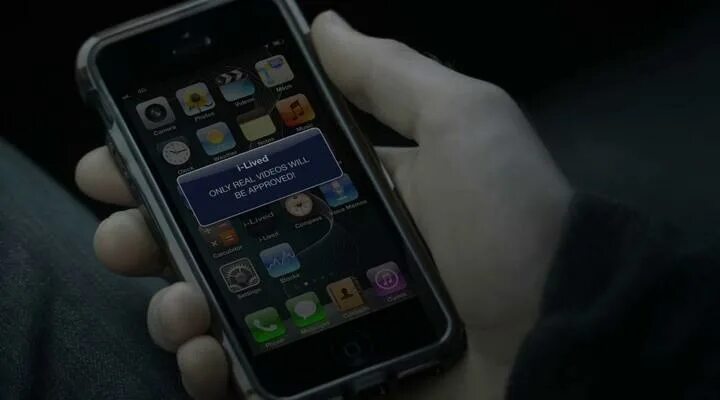 1 приложение 2015. Фильм про всё в одном приложение. Релиз ios приложения. Приложение для фильмов. 1 приложение 2015.