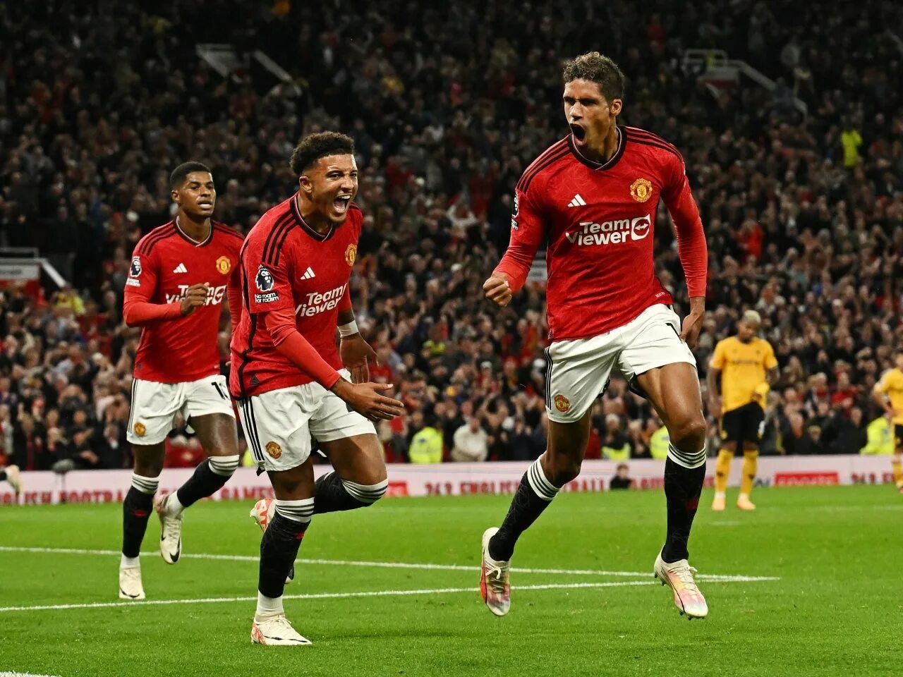 Манчестер юнайтед. Manchester united transfer news. Сборная сербии по футболу чм 2022. Manchester united transfer news. Jadon sancho manchester united.