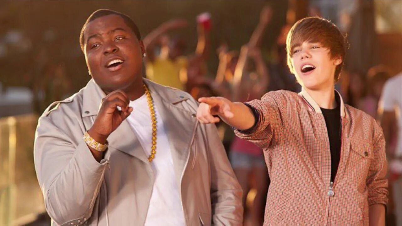 Eenie meenie перевод. Eenie Meenie Шон Кингстон. Sean Kingston Justin. Eenie Meenie Sean Kingston Justin Bieber. Eenie Meenie Джастин Бибер.