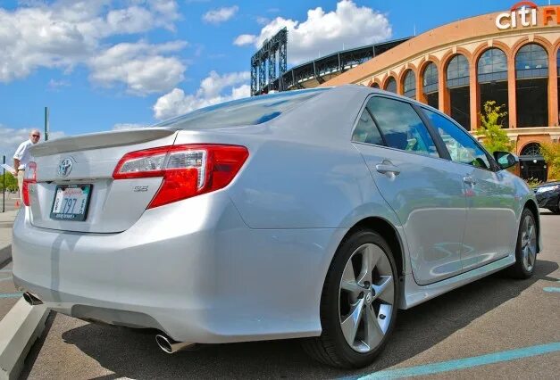 Камри 50 американец. Toyota camry v50 американка. toyota camry v50 usa. камри v50 американка.