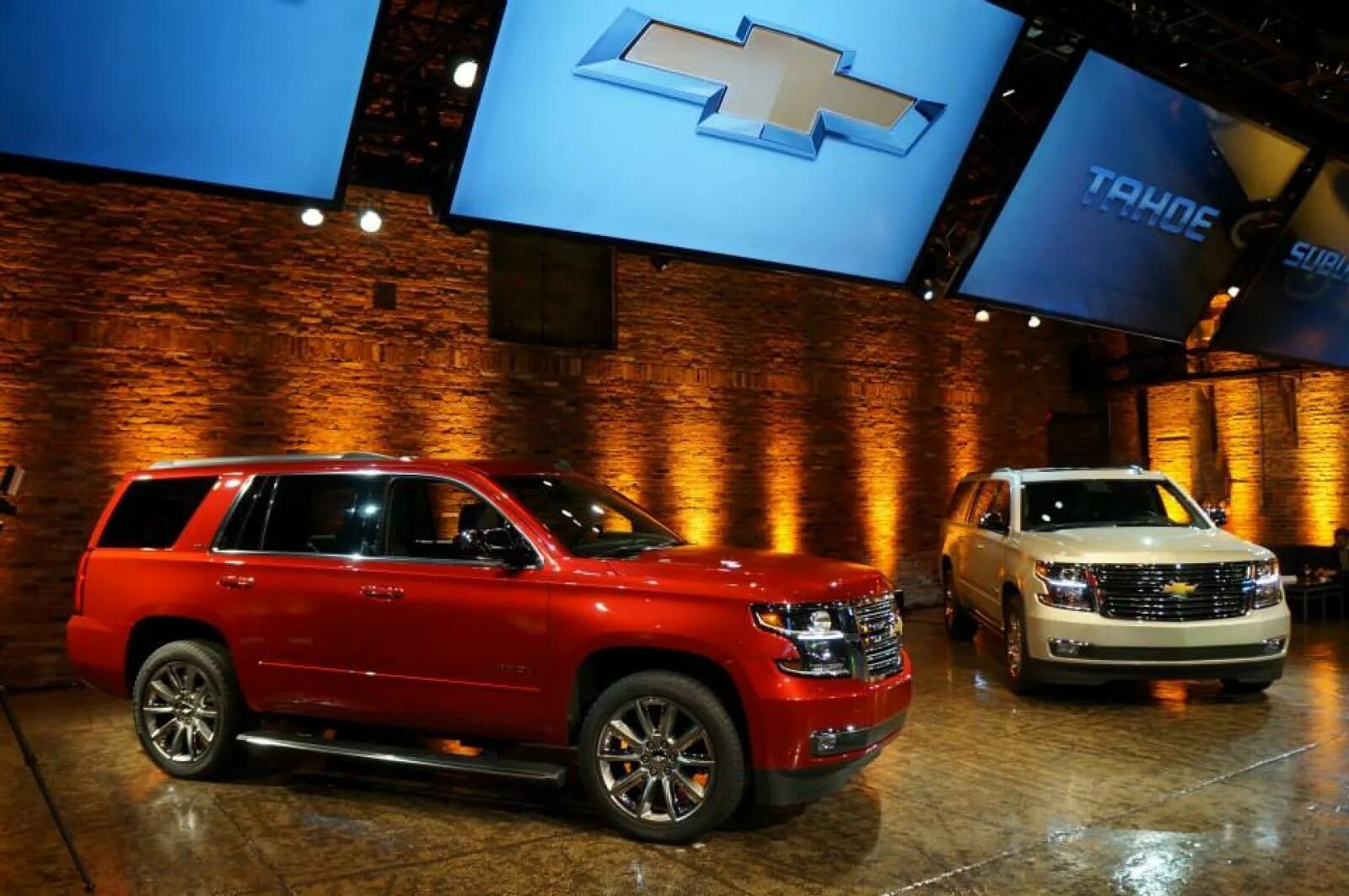 Купить шевроле тахо новый. Chevrolet Tahoe 2015. Шевроле Тахо 2015. Новый Шевроле Тахо. Джип Шевроле Тахо новый.