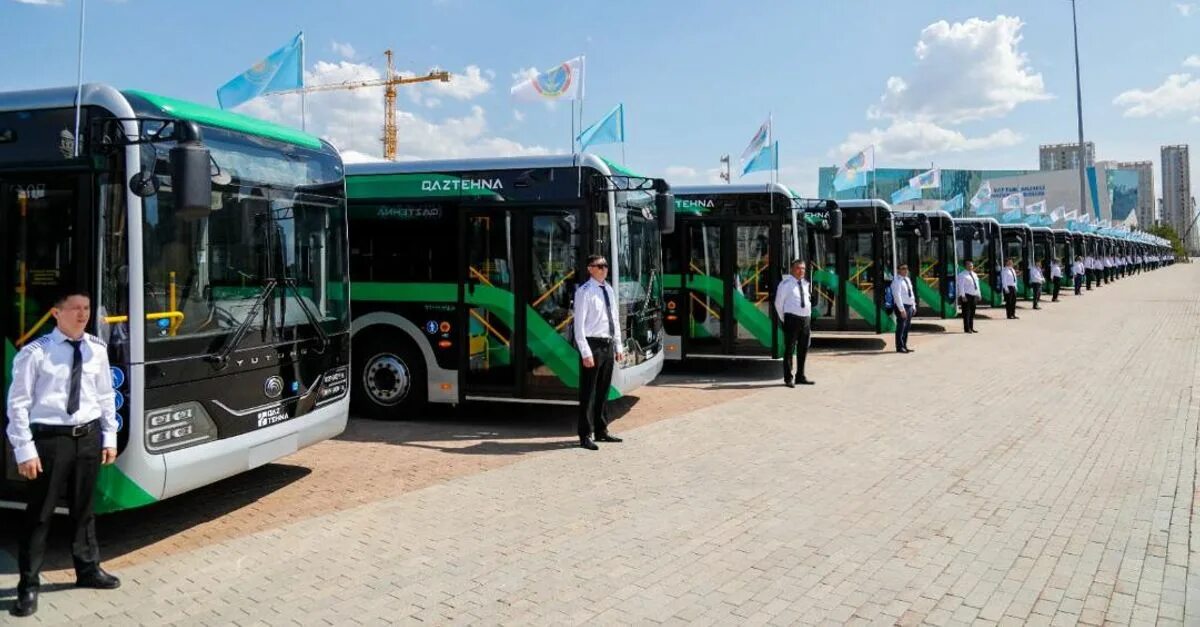 Автобус астана время. Yutong электробус Астана. Современные автобусы. Парк автобусов. Новые автобусы.