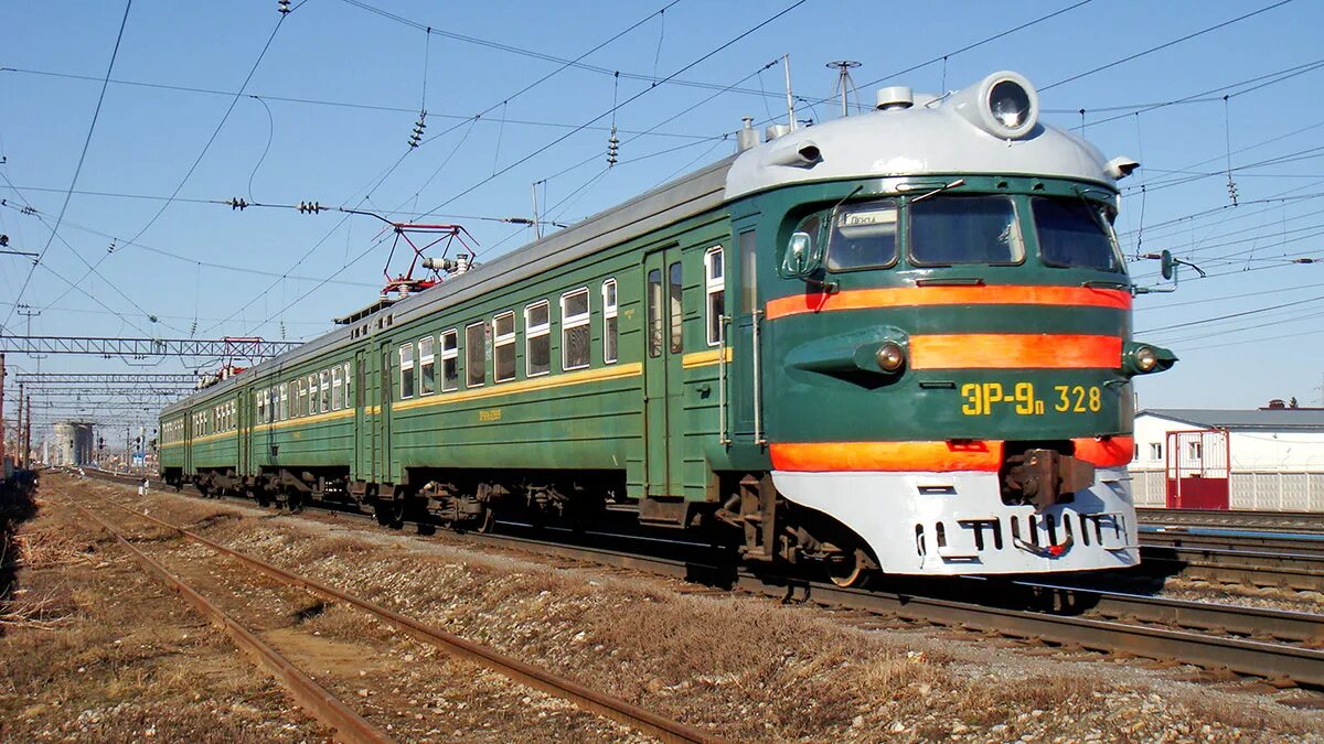 Эр9е 645 119. Эр9е 645 119 эр9пк. Электропоезд Ртищево Пенза. Электричка эр9п. Электричка пенза ртищево сегодня