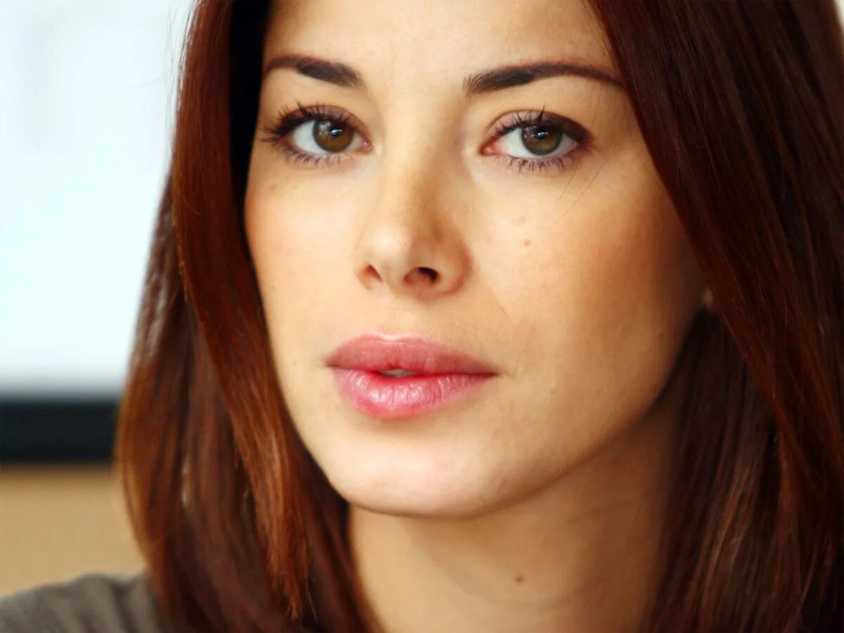 Айда. Айда джирон. Айда. Айда. Айда йеспика.