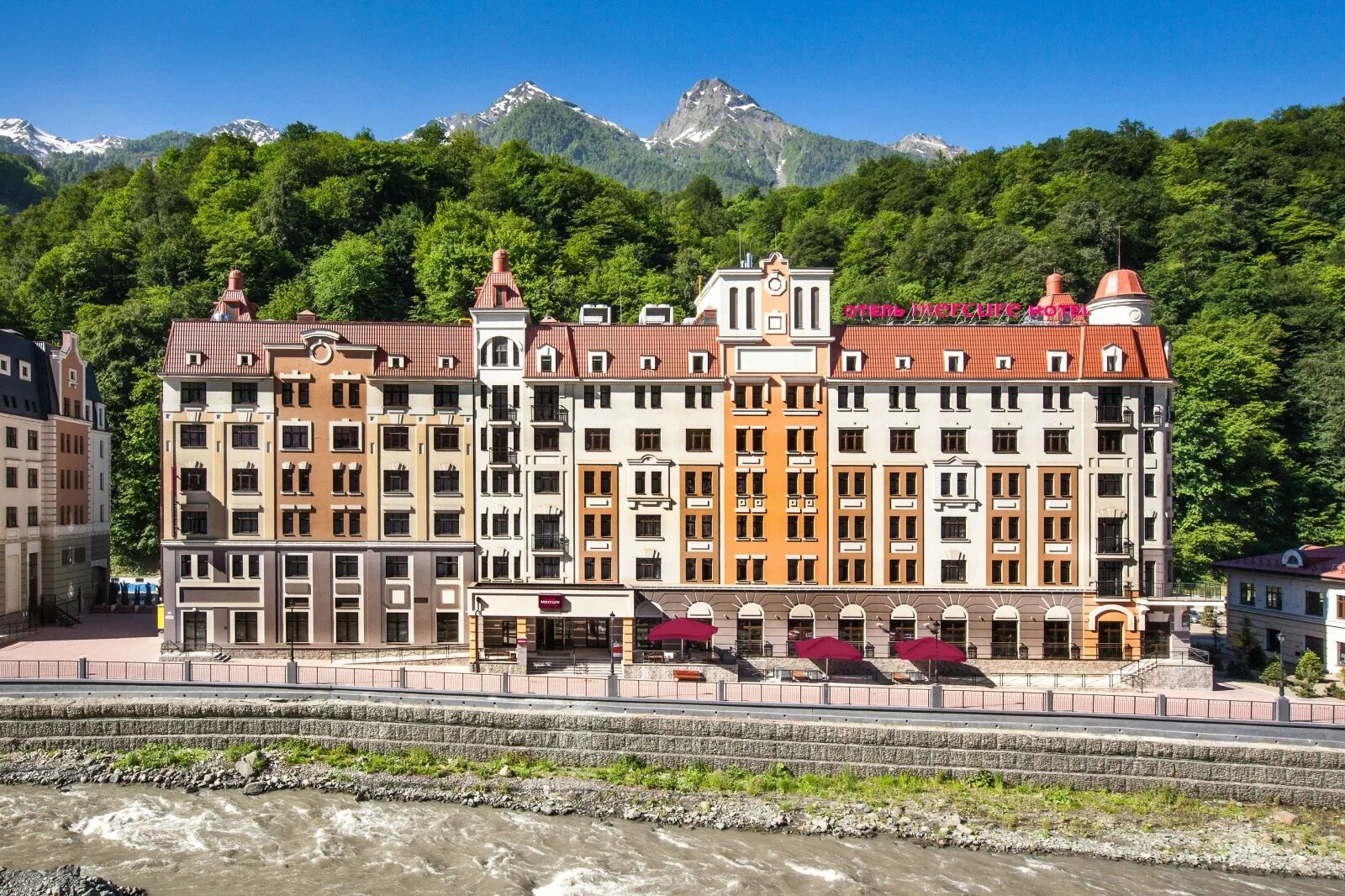 Mercure красная поляна