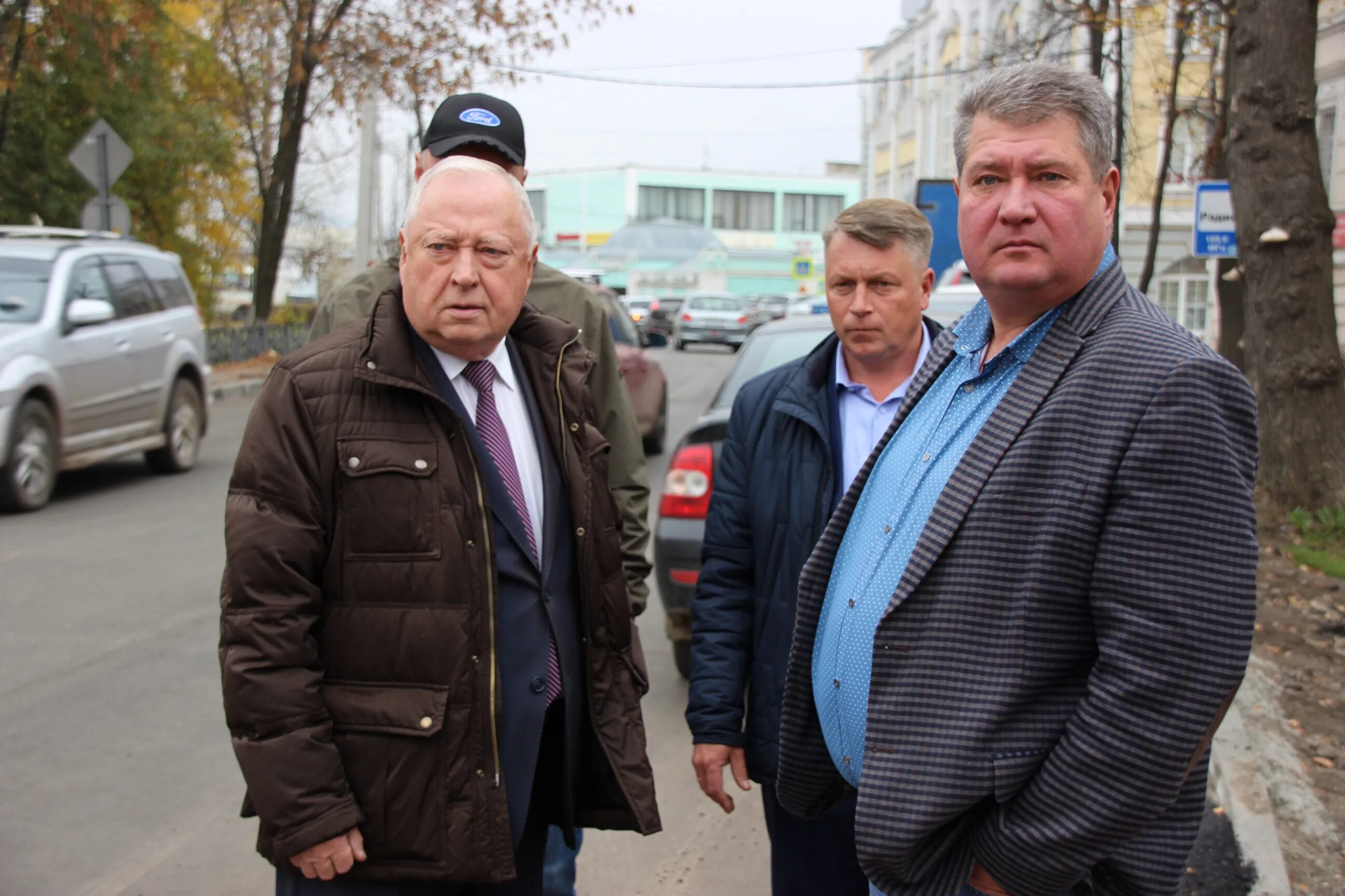 Кинешемец. Глава города кинешма. Кинешемец. Батин кинешма администрации. Кинешма телевидение.