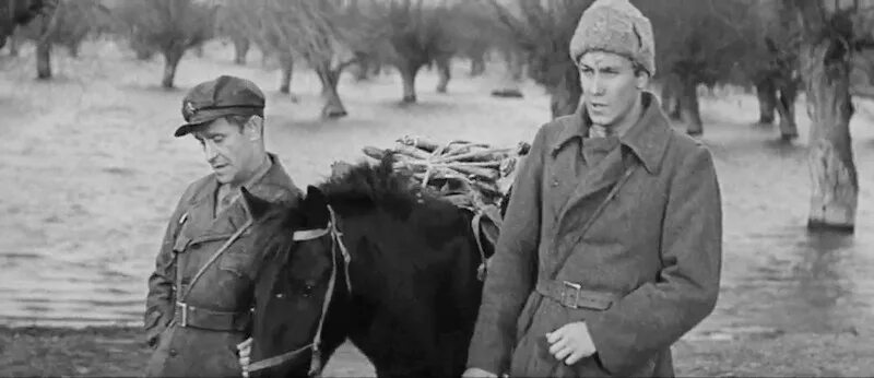 песня два товарища слушать