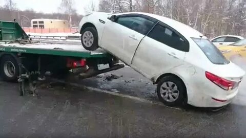 Можно ли ехать в эвакуаторе