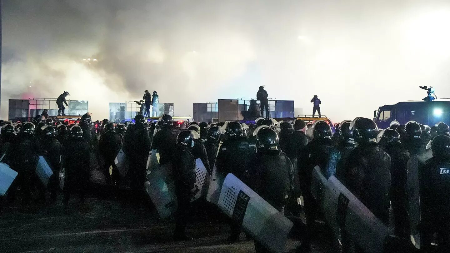Протесты в Казахстане 2022. Алма Ата протесты. Казахстан январь 2022 протесты. Массовые протесты в Казахстане 2022 январь.