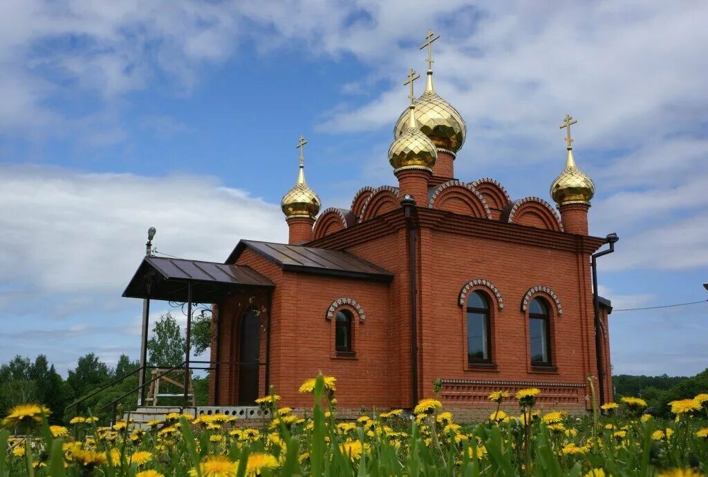 Гиб москва. Мансурово Церковь Николая Чудотворца. Храм Святого Архистратига Божия Михаила, Белебей. Храм Архистратига Божия Михаила Новоалтайск. Деревня Мансурово Домодедовский район.