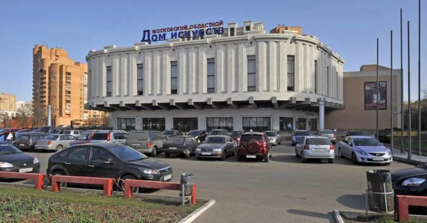 Театр безрукова в москве. Театр Сергея Безрукова в Кузьминках. Волгоградский проспект 121 Московский Губернский театр. Московский Губернский театр Кузьминки. Театр в Кузьминках Безруков.