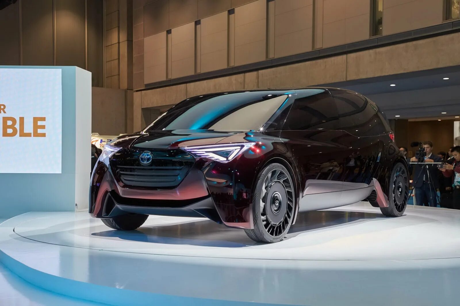 Новинки в машину. Тойота новые модели 2020-2022. Машина Тойота 2022. Toyota машины 2020. Японские автомобили для внутреннего рынка.