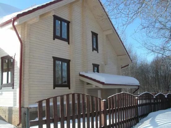 дом кирпич терекс солома. кирпич лср слоновая кость. дом из кирпича терекс слоновая кость. деревянный дом в цвете слоновая кость. фасадные панели dolomit альпийский 2 м.