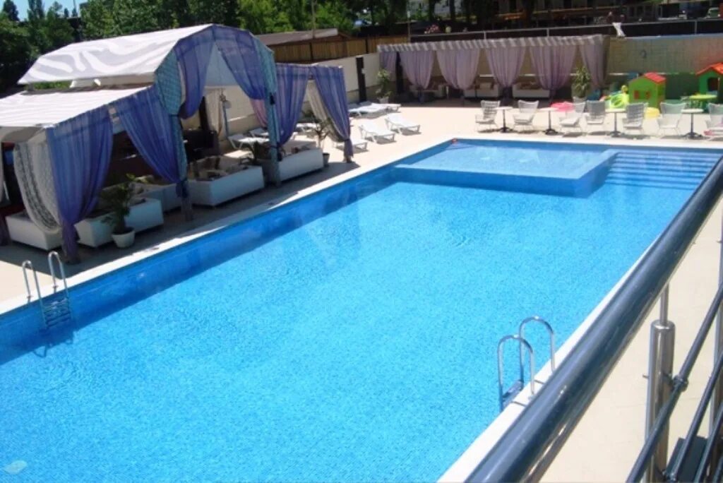 Витязево черноморская 181. Витязево черноморская 181. Луксор отель анапа. Гостиница люксор витязево. Люксор анапа.