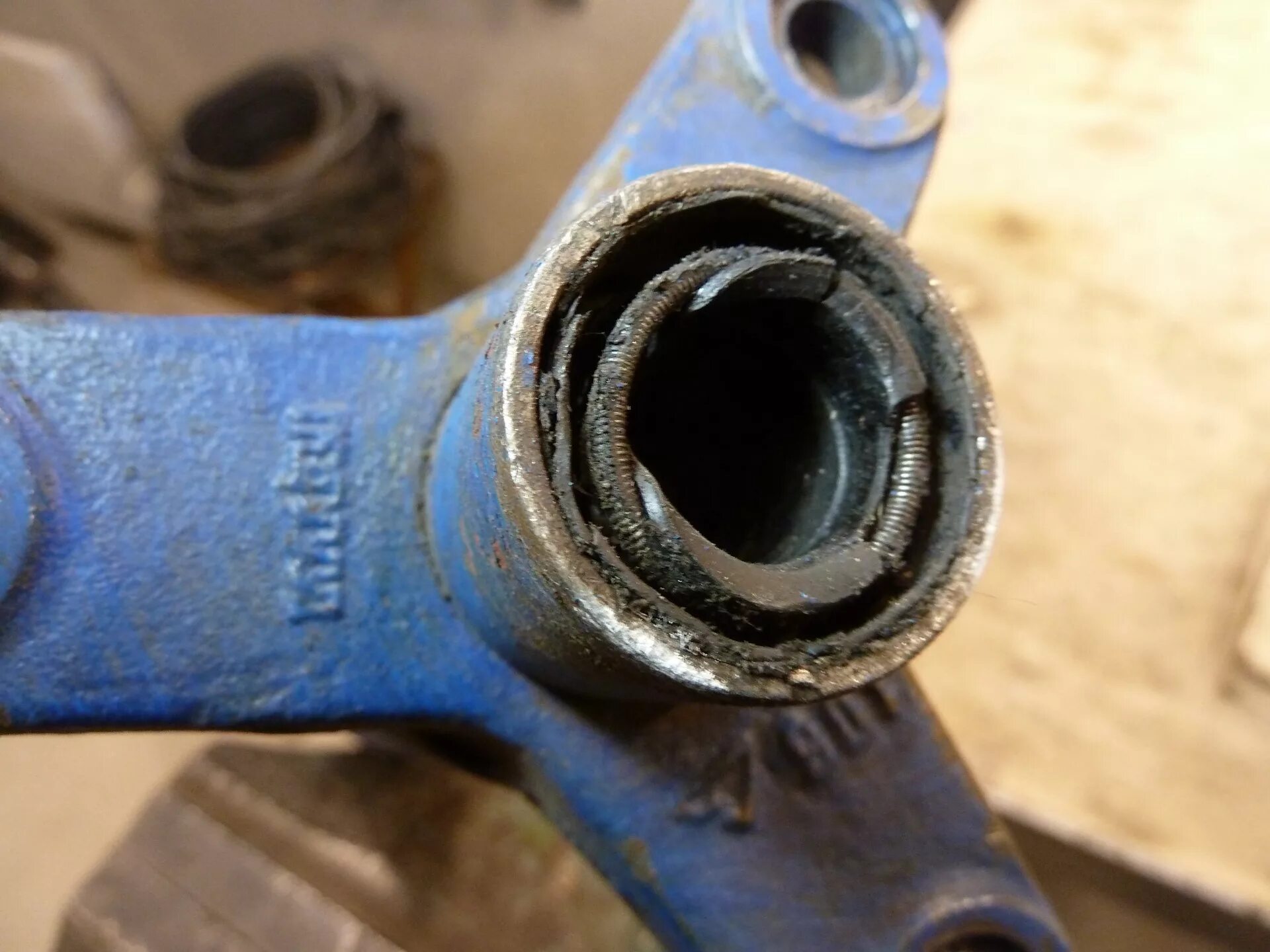 Центровочная втулка кардана бмв е34. Втулка кардана мерседес w211. Втулки карданного вала мерседес 124. 2. Втулка кардана мерседес 124.