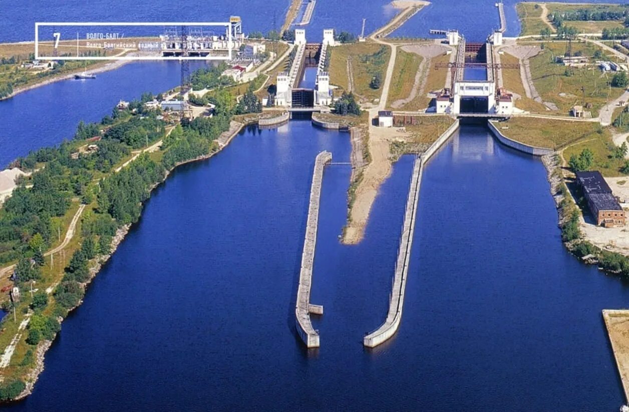 Волга вода путь. Шлюзы Волго-Балтийского канала. Волго-Балтийский Водный путь. Шексна Волго Балтийский канал. Вытегра Волго Балтийский канал.